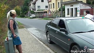 Old grandmother gets picked up and fucked